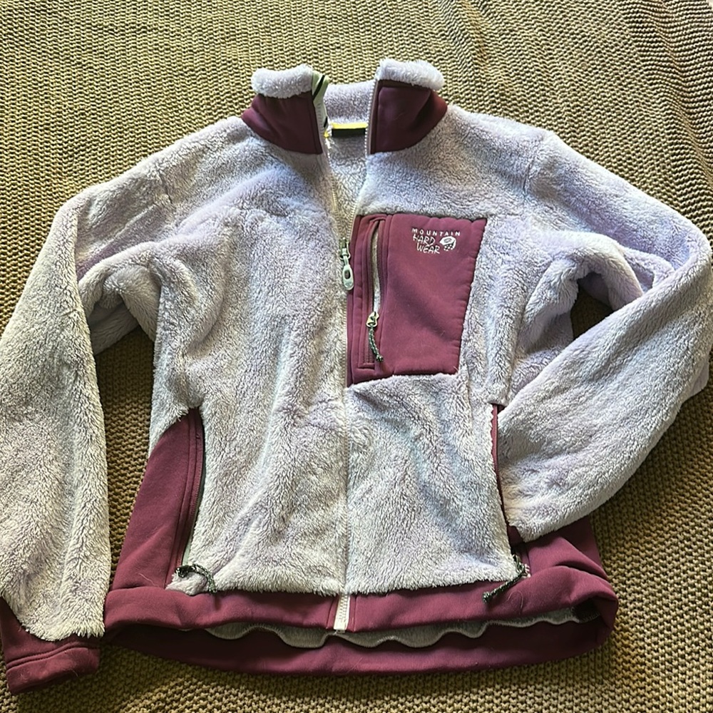 Mountain Hardware Zip Up